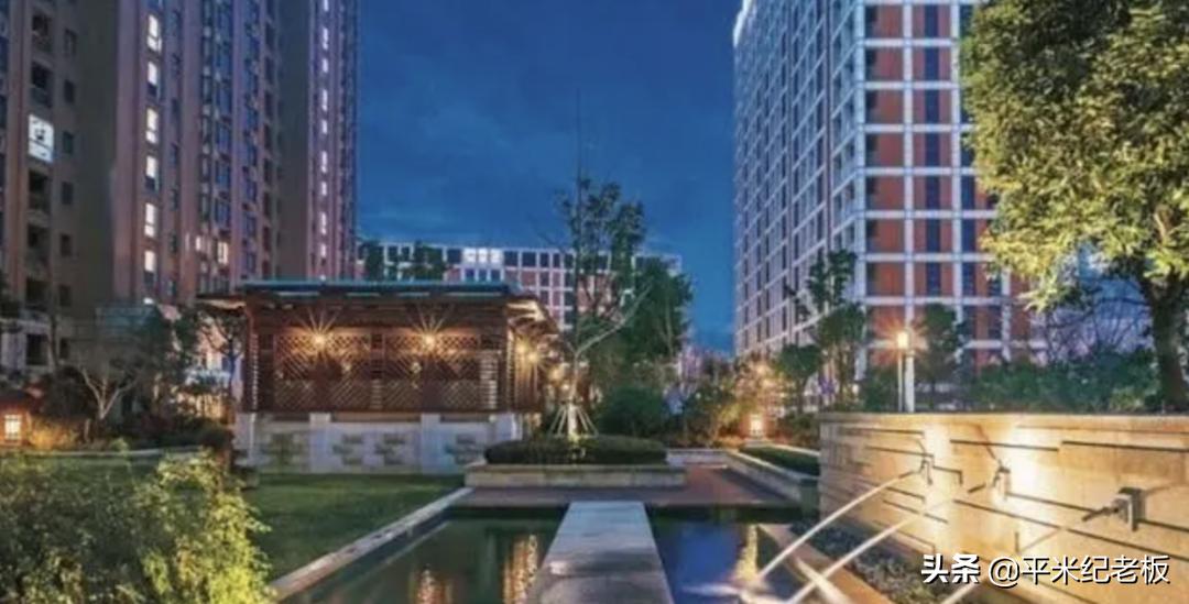 680万拿下顶尖九年一贯制学校，这个神秘社区，有多厉害？