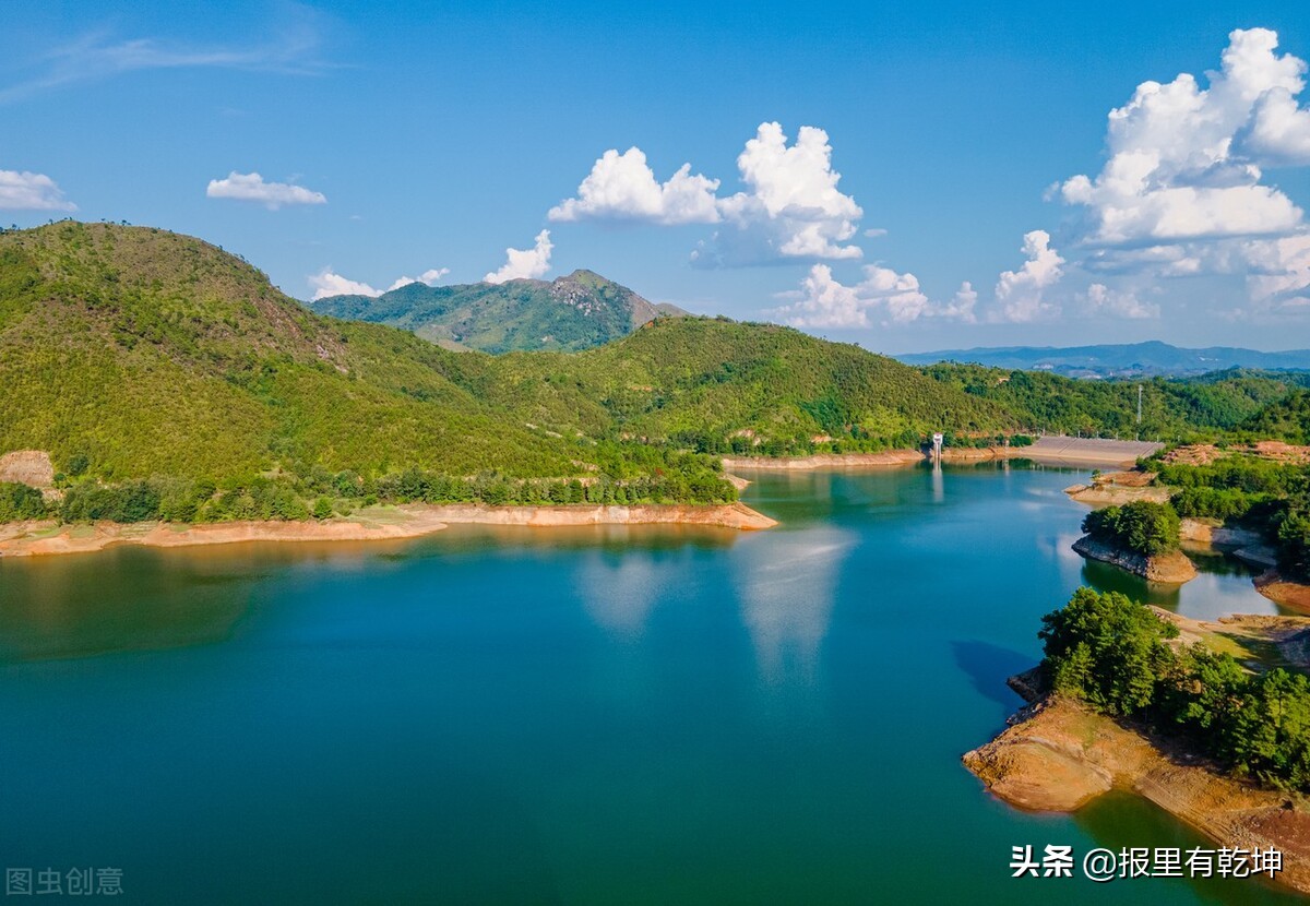 筚路蓝缕玉汝于成意思相同的诗句,人民日报金句筚路蓝缕