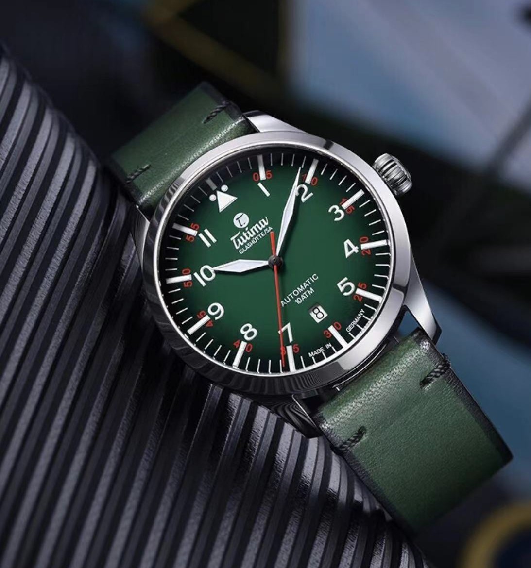 除了绿水鬼之外的绿色手表,绿鬼手表最贵的多少钱