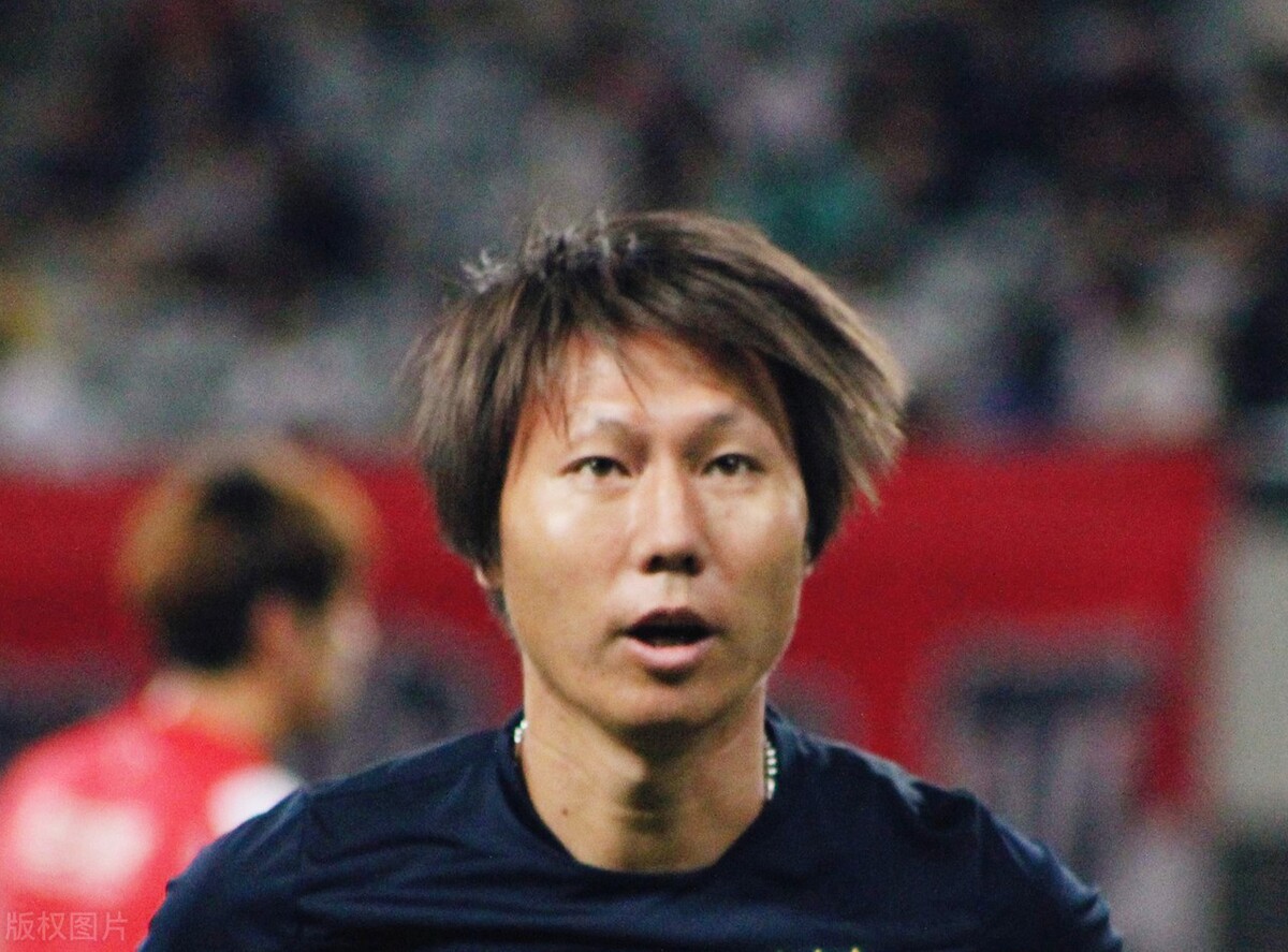 李铁担任武汉卓尔主教练年薪,李铁在武汉卓尔年薪