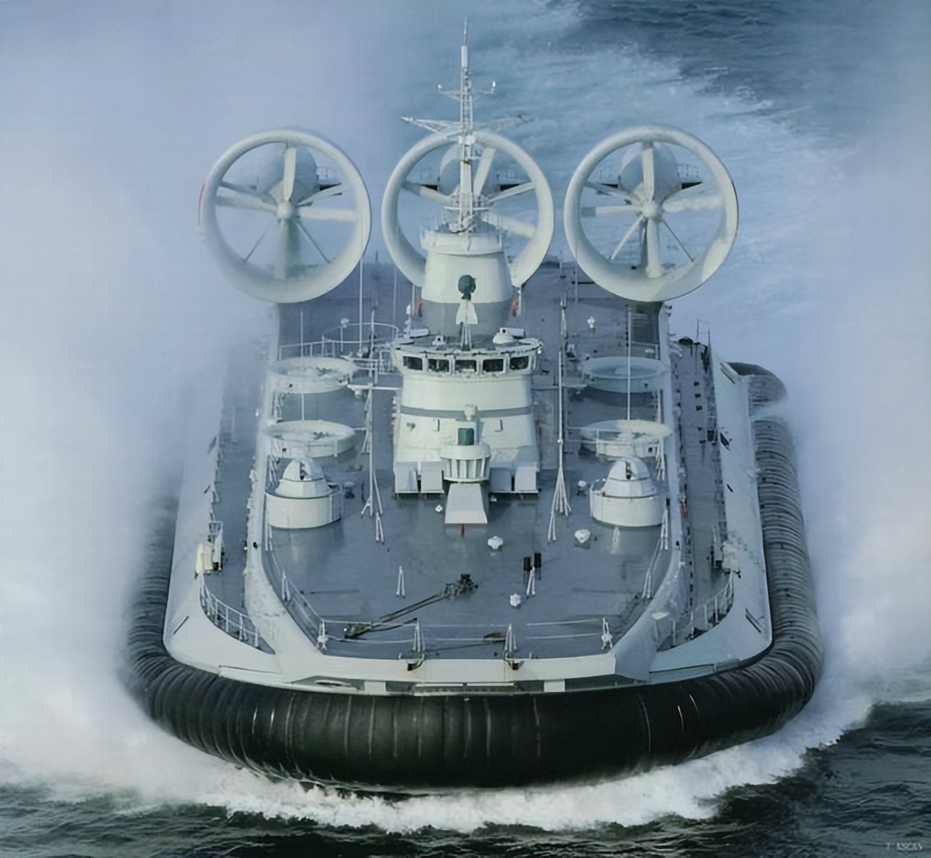 美媒：花3亿美元买4艘欧洲野牛，中国人傻钱多！结果被打脸