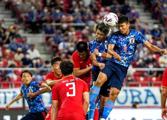 国足1:3惨败回放分析,国足0:1不敌日本图片