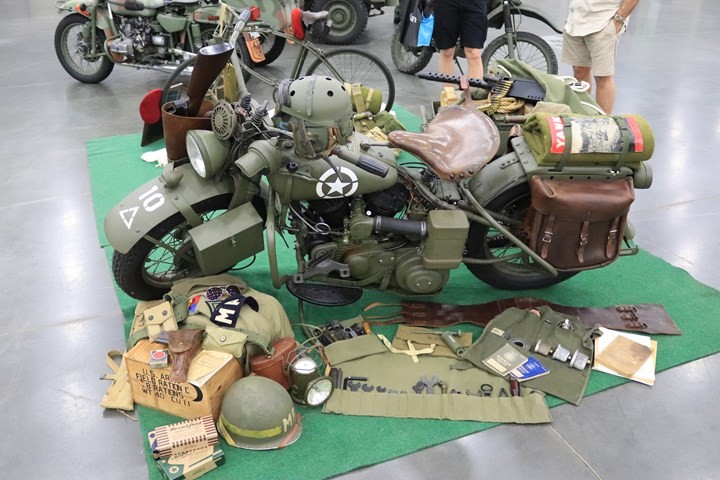 哈雷摩托车哪款改复古最好看,哈雷摩托车从第一代至今的车型