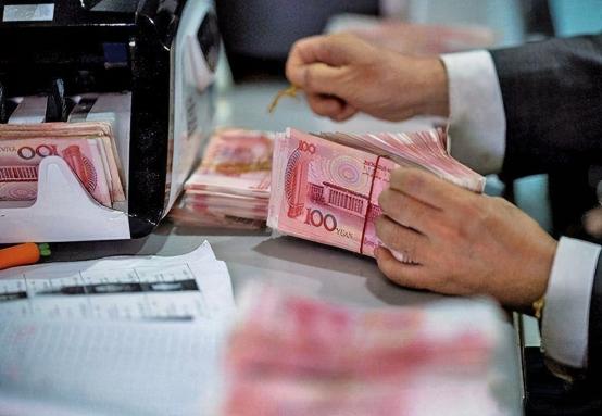 去银行取钱时，定期存款到期后银行不让取？教你4招轻松解决难题