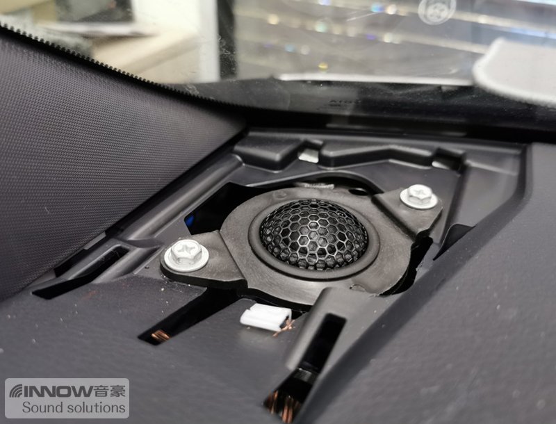 丰田塞纳隔音改装价格,进口丰田塞纳做止震隔音