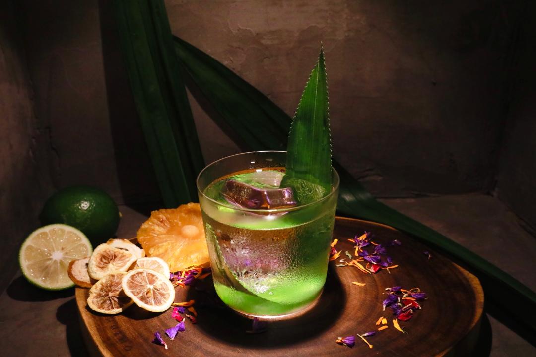 _,¦3」∠_想空腹在杭州酒吧正经喝醉，可真难！