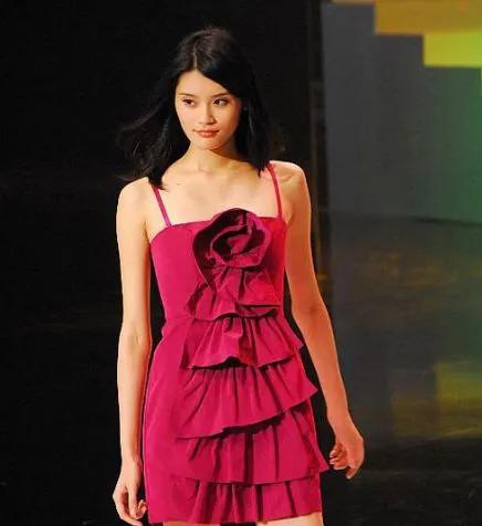 奚梦瑶婚后首亮相,奚梦瑶是不是未婚先孕