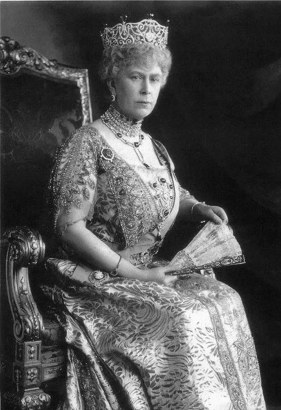 沙俄皇室皇冠,沙俄贵族珠宝胸针