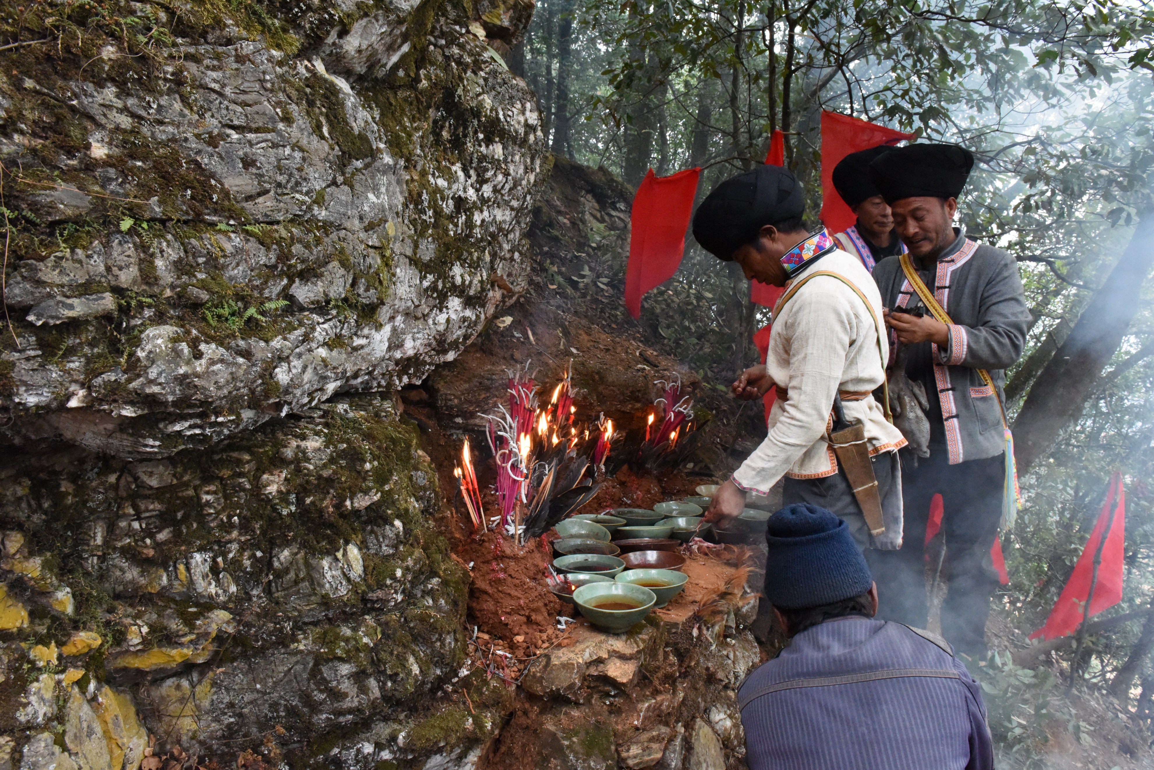 德昌傈僳族的风俗,德昌傈僳族之服饰文化