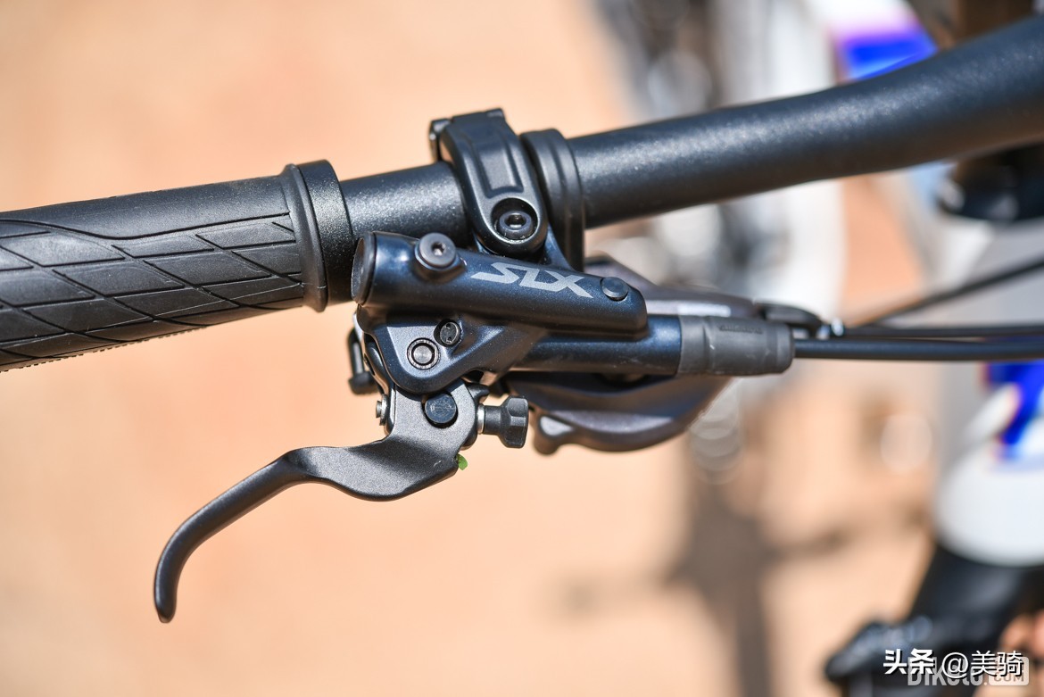 双盘24速山地车推荐,双盘24速碳纤维山地车