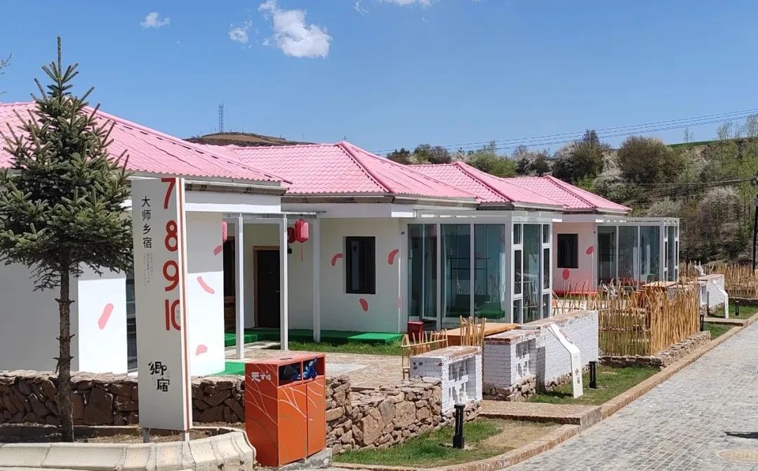 乡村旅游吸引游客的因素,农村像城市的村子