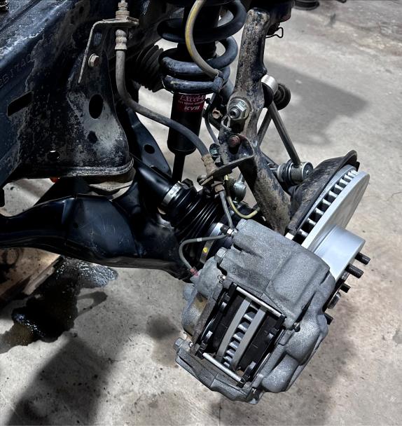 06年丰田霸道汽车翻新全过程,从山西拉回来的车