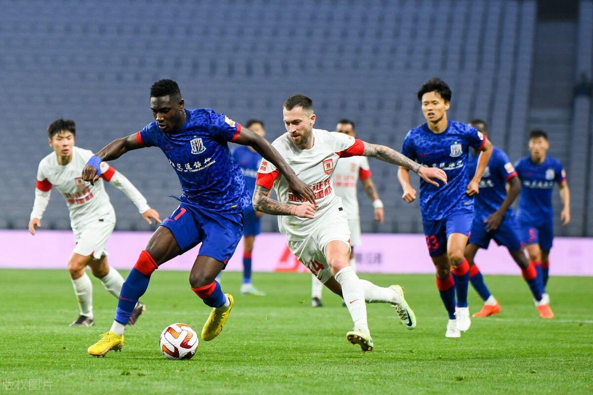 申花吴金贵中场换人,吴金贵申花怎么样