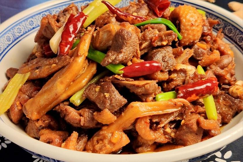 夏天适合吃什么牛羊肉,夏天吃牛羊肉不如吃它好