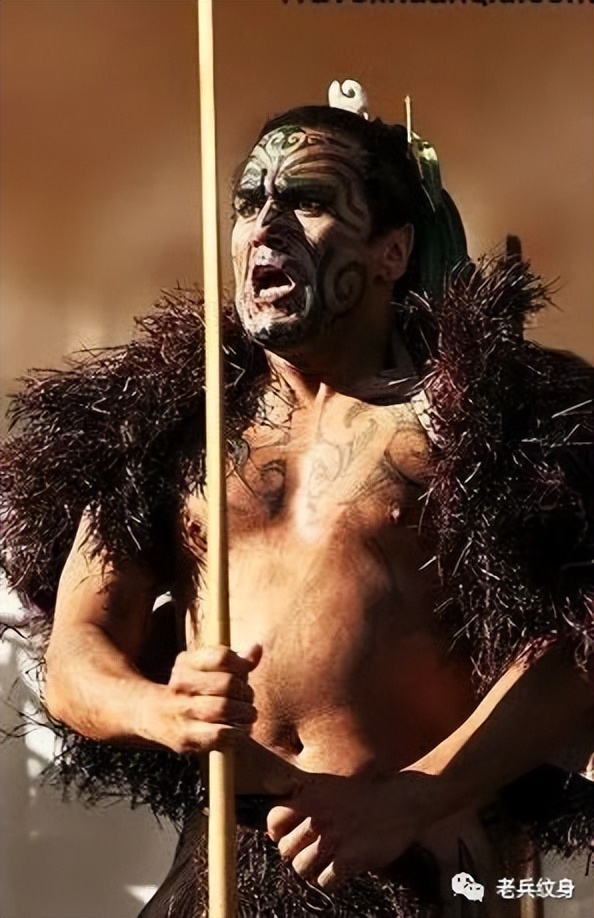 部落图腾纹身图案,部落图腾纹身竖花朵