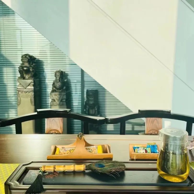 雷石招聘|期待在这个美好的夏天与您相遇！