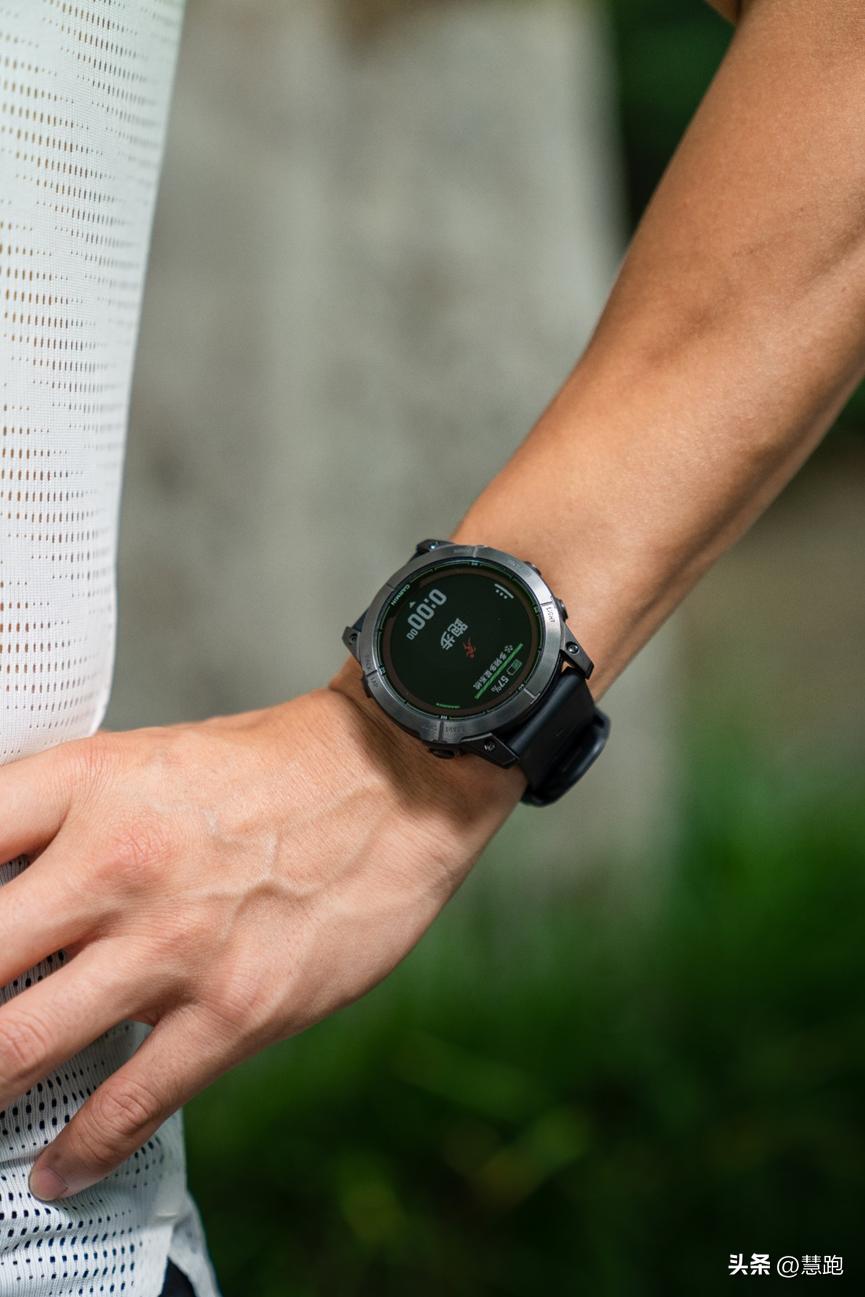 佳明fenix7pro功能介绍,新款佳明fenix7spro深度评测