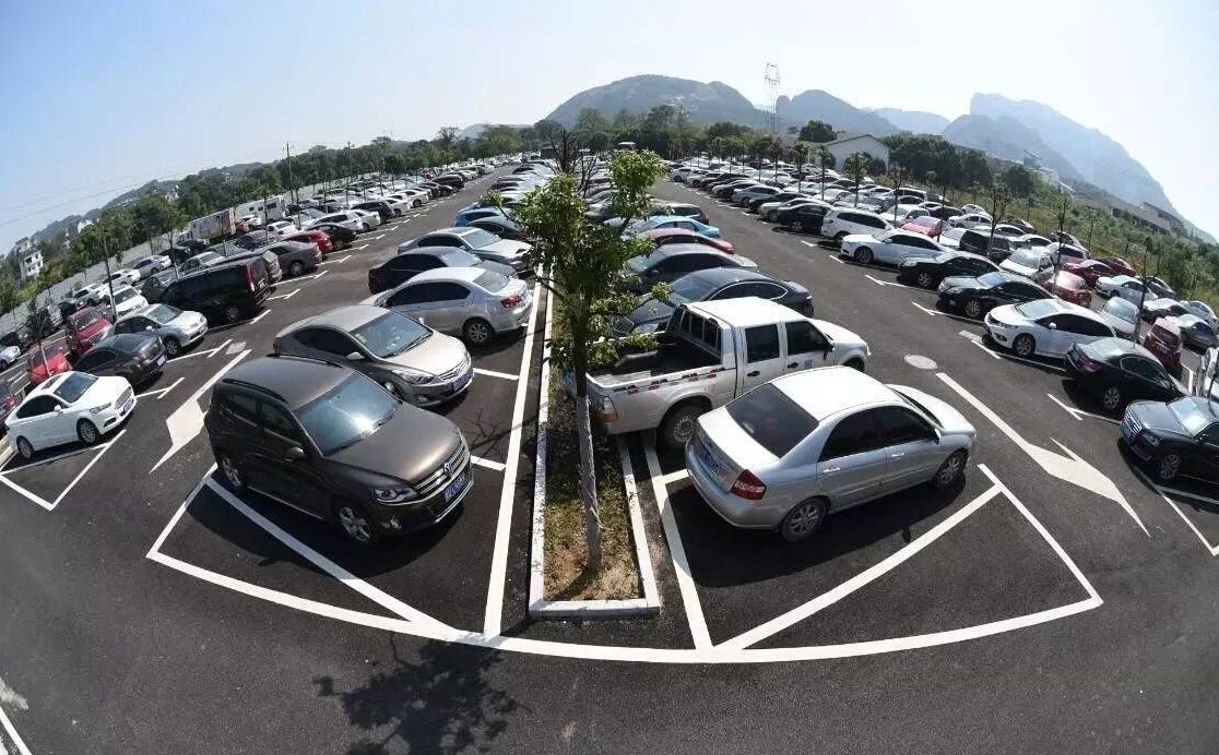 为什么日本面积小却没有停车问题,带大家来看看日本的停车场