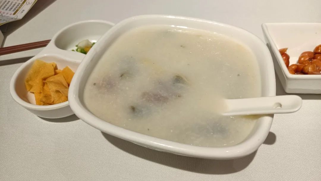 璋堣皥鍦ㄥ帵闂ㄥ悆鐨勫嚑椤块キ,鍘﹂棬鏈変粈涔堥キ