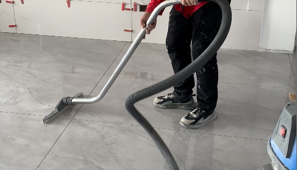 美缝环氧彩砂施工步骤,瓷砖美缝教程步骤视频