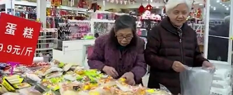 奶奶10年还债2077万的故事,90岁老奶奶创业失败十年还清2077万