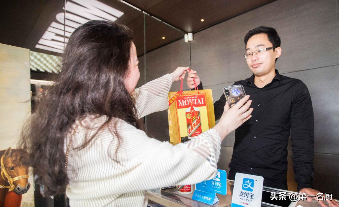山姆会员店飞天茅台卖多少钱,山姆会员店飞天茅台是随便买吗
