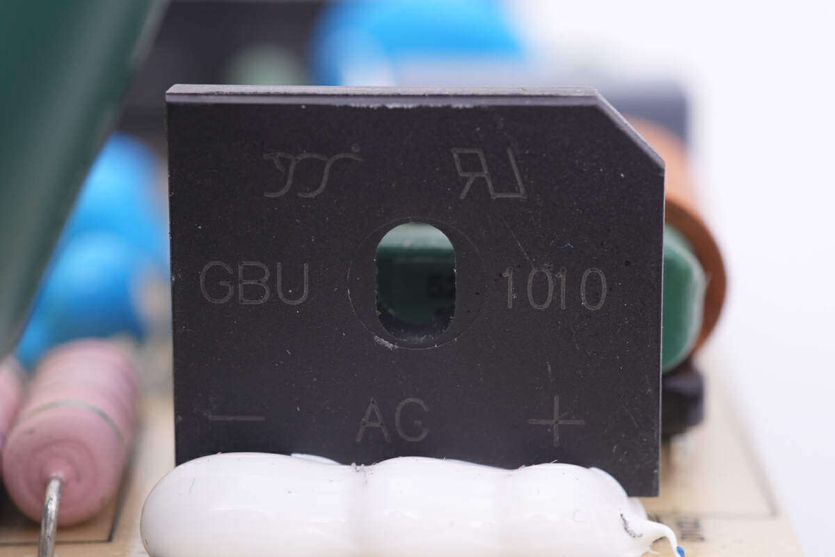 氮化镓功率器件应用,氮化镓和开关电源的区别