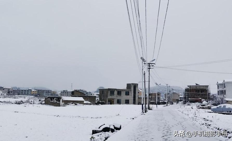 手机雪景拍照技巧参数,晚上雪景拍照片怎么拍出高级感