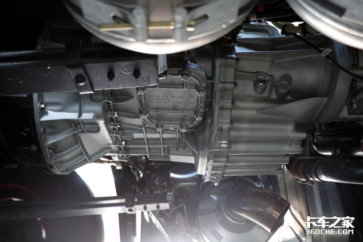 柳汽乘龙最新款牵引车报价,柳汽乘龙牵引车680马力