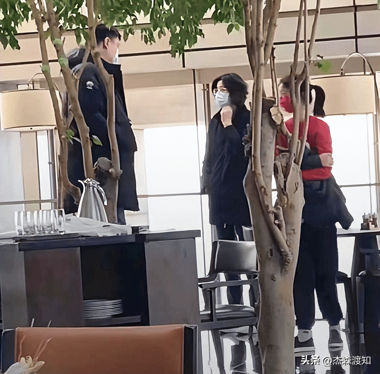 姚明女儿姚沁蕾11岁,姚明的女儿姚沁蕾10岁会打篮球么