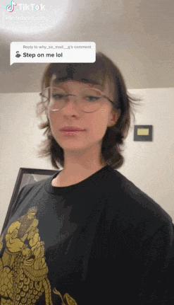 网红金刚芭比肌肉女韩国,jojo神还原cos跳舞