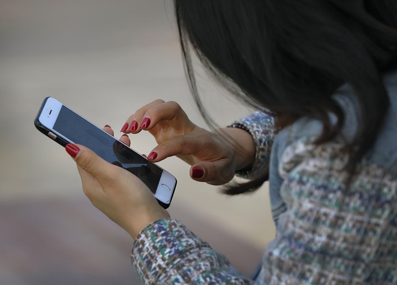 手机的飞行模式原来是这样用的,原来手机的飞行模式是这样用的
