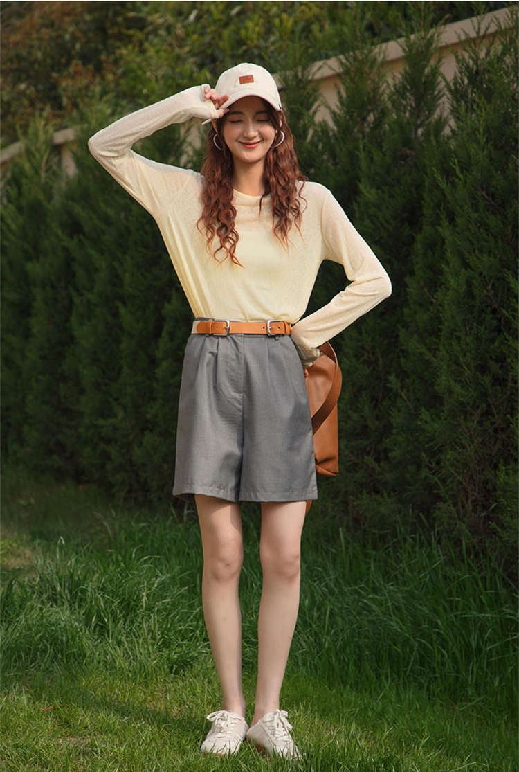 小个子休闲穿搭平底鞋,配短裤的平底鞋女黑色