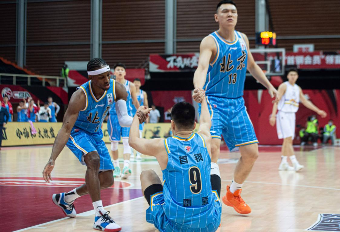 吉布森下周回归北京夺冠再添帮手、哈达迪结束隔离状态不佳