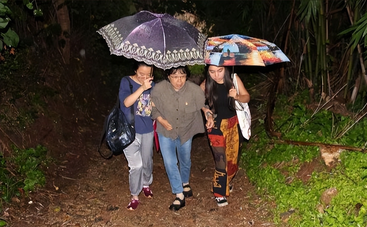 致敬最美校长张桂梅,最美校长张桂梅现状