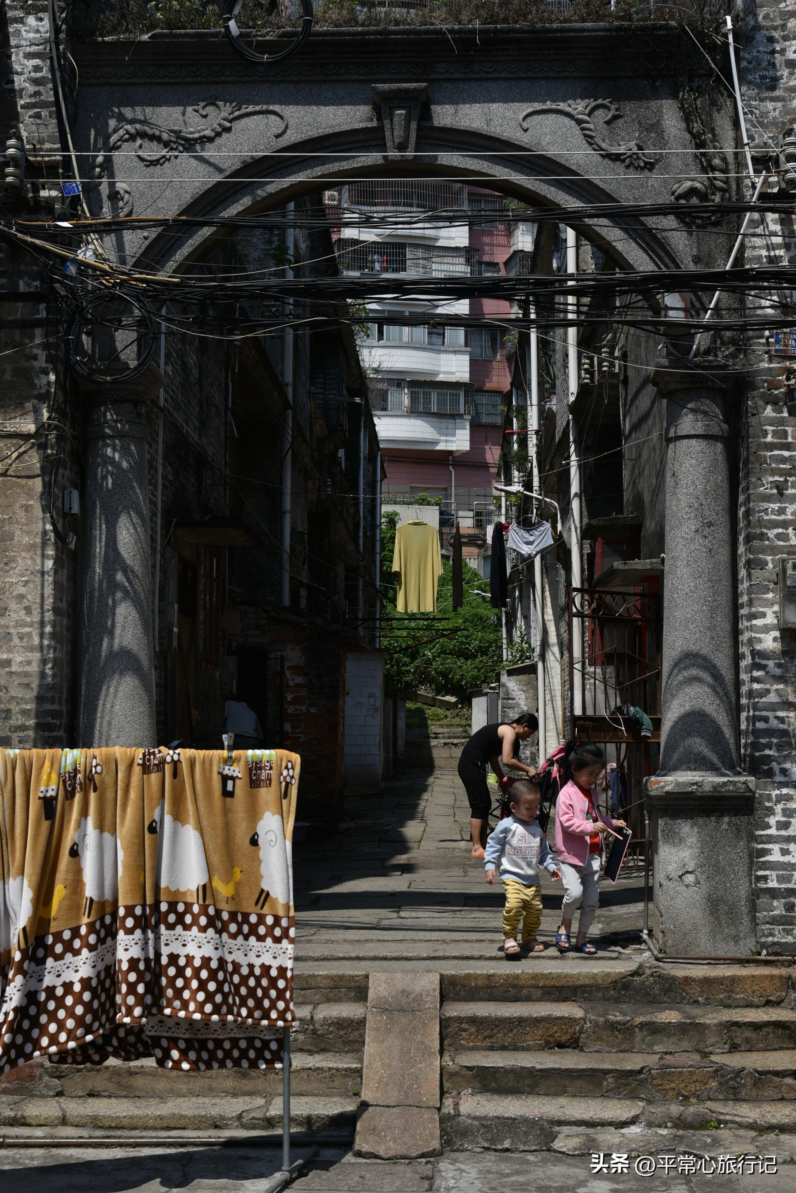 狂飙江门取景地打卡旧厂街,江门三十三墟街景点介绍