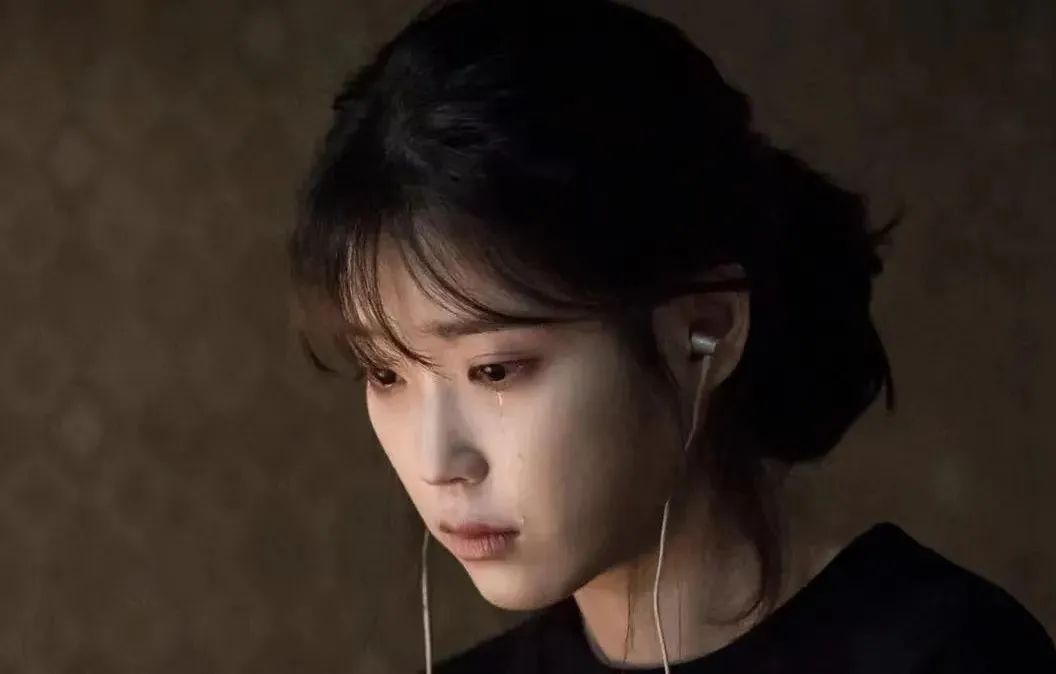 为了来月经,这届女孩开始画符了