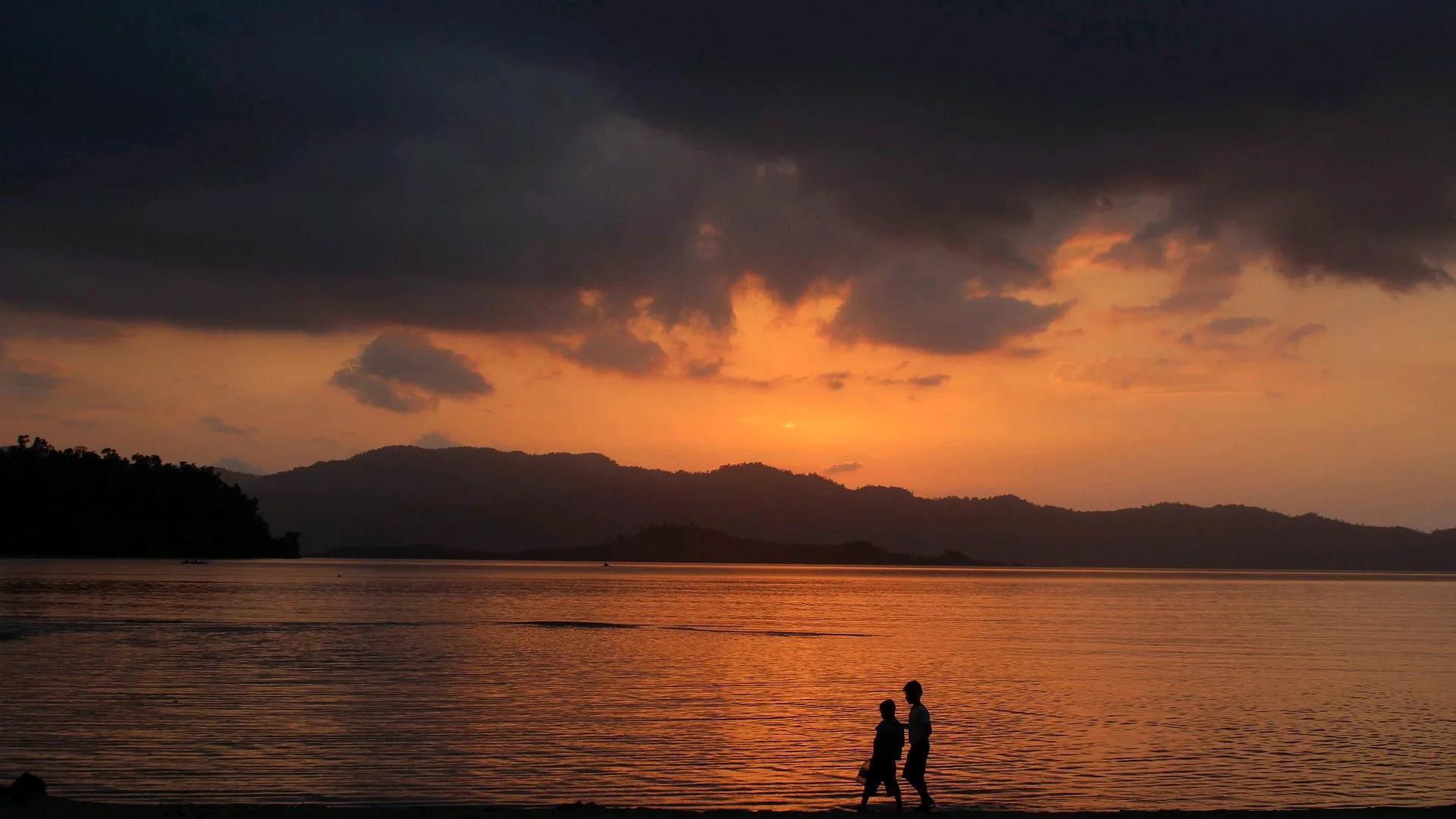 100个中国传统文化名词英文表达,中国传统文化英语名词的表达