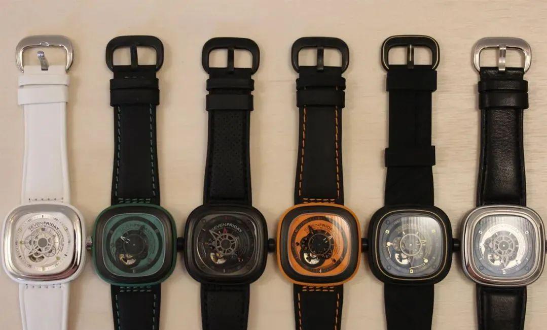 年轻人戴什么表比较合适,年轻人戴机械表还是智能表