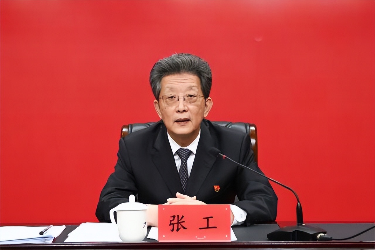 天津最新发布会现场直播新华社,天津市政府新闻发布会