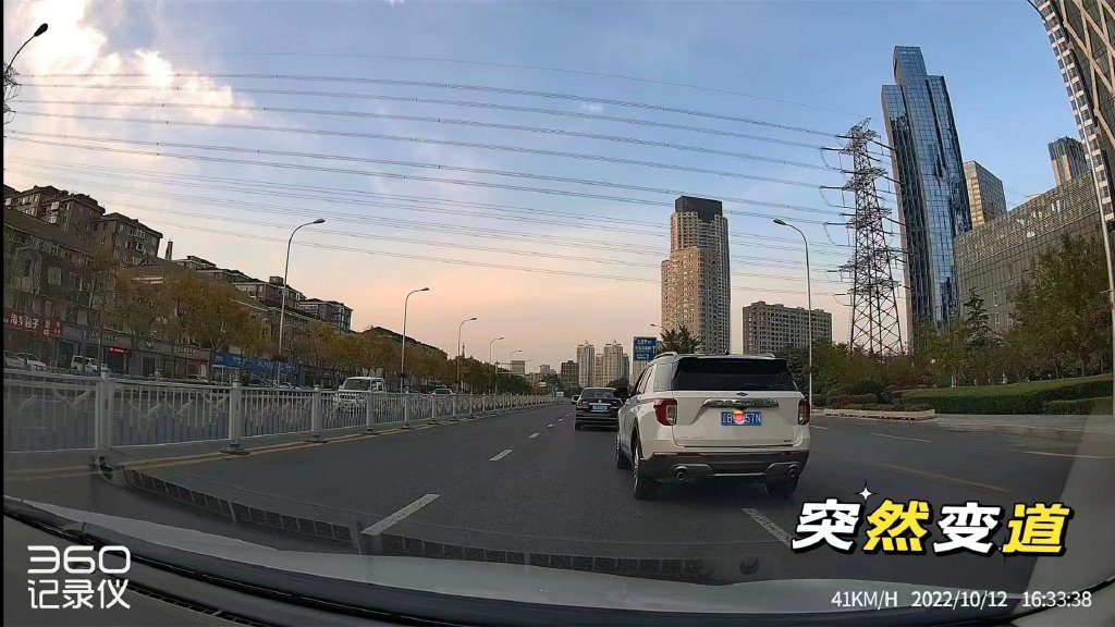 最新高清夜视行车记录仪,记录仪高清夜视24小时行车记录仪