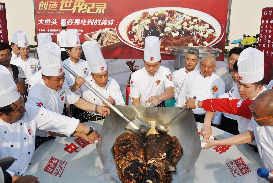 餐饮老板娘的心酸没人懂的视频,餐饮老板娘哭的视频
