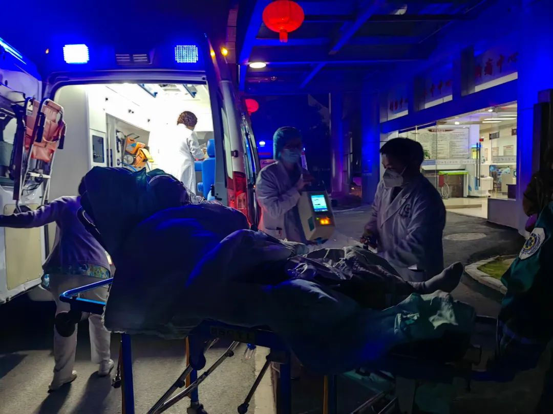 救治危重病人拼尽全力,应收尽收应治尽治经验总结