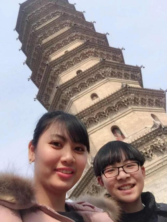 我,90后越南姑娘,不顾家人反对,嫁给大13岁二婚山东穷小子