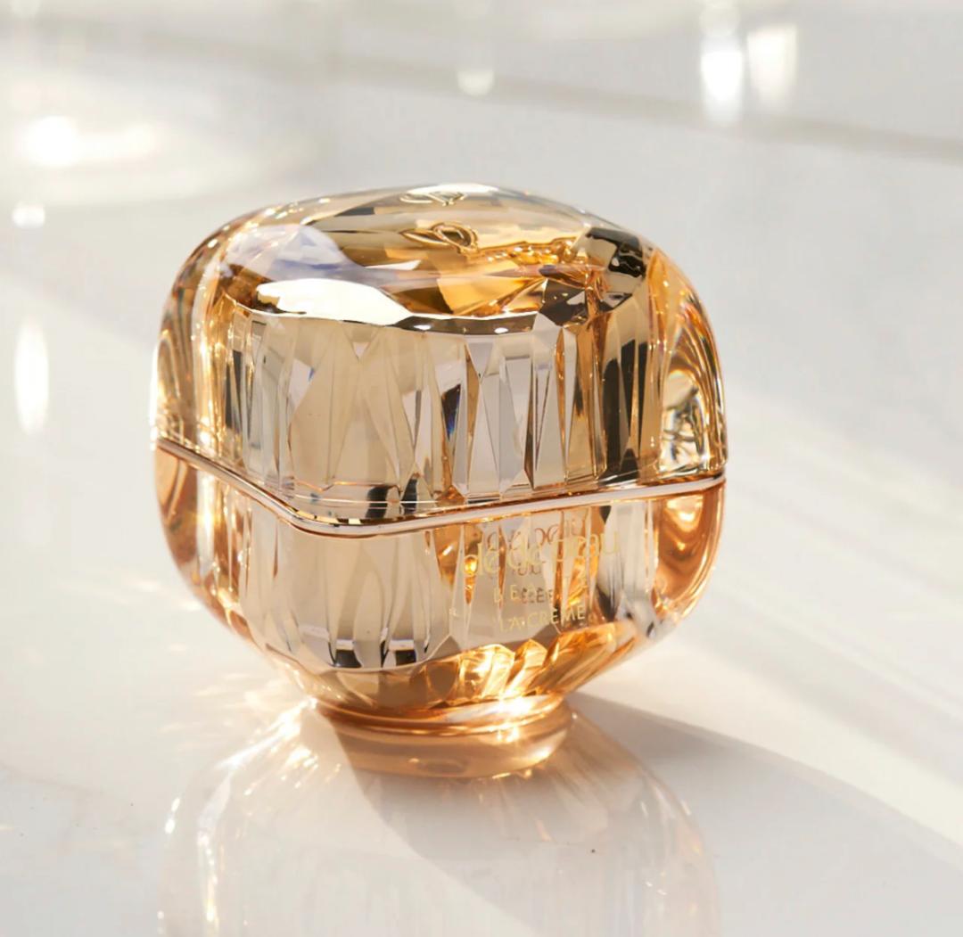 cpb肌肤之钥鎏金口红的特点,cpb70周年限定面霜