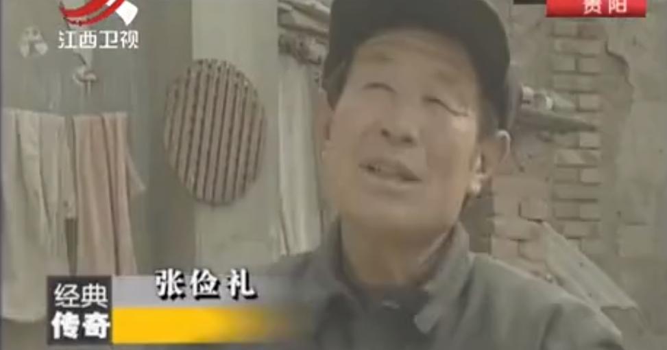 夫妻搬进新家发生怪事,新婚家里的灯为啥亮三天