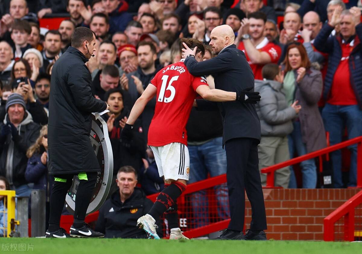 曼联重返老特拉福德,滕圣