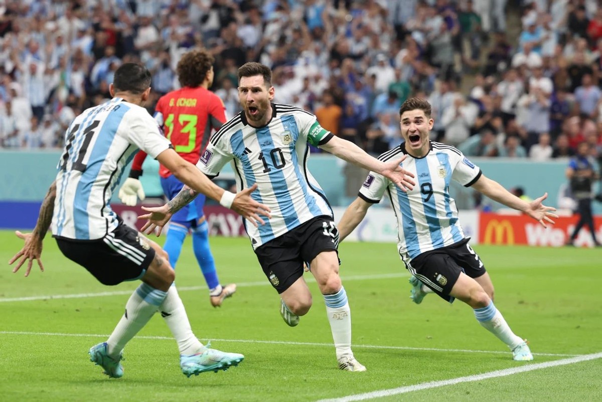 深度球,深度解析足球球星