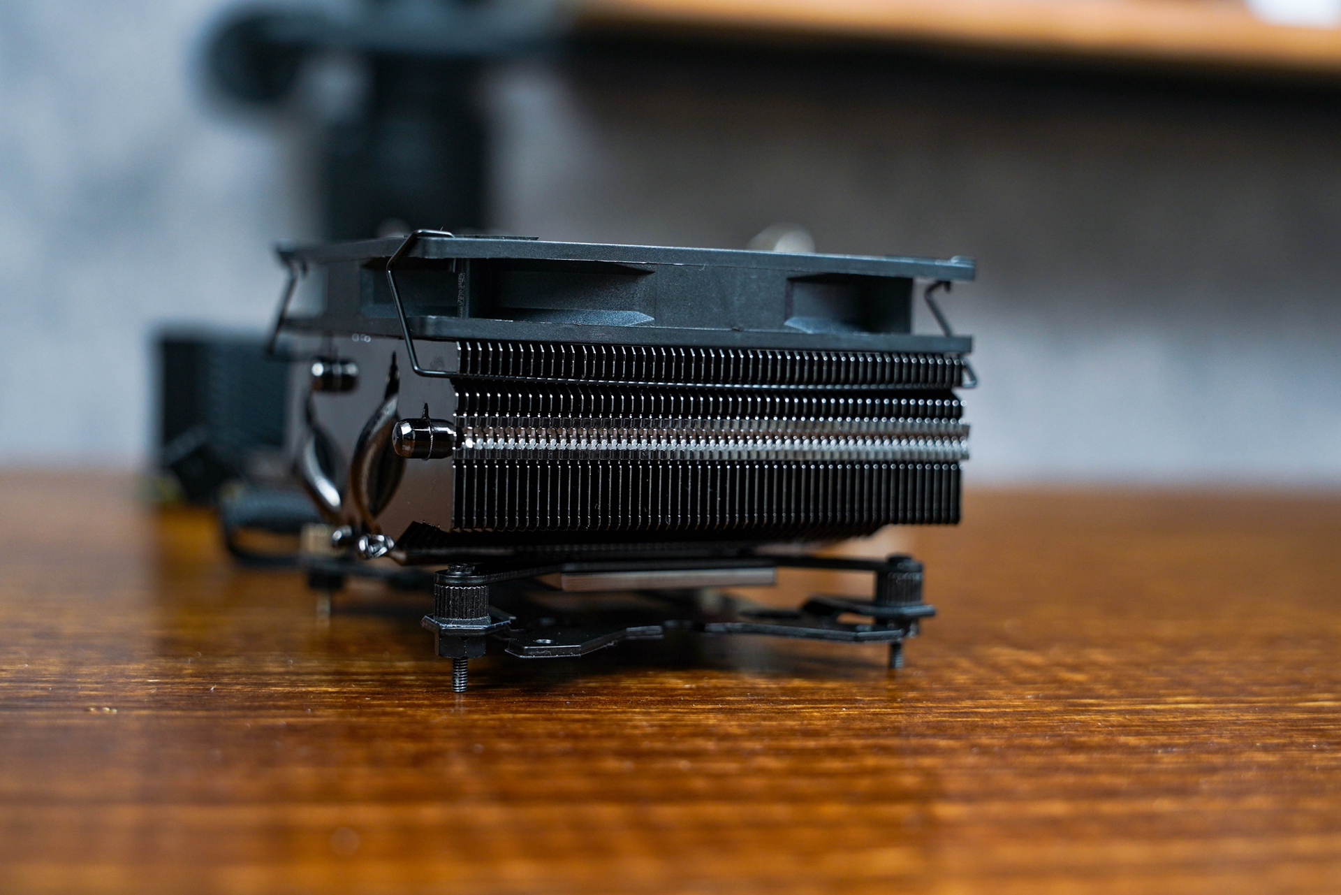 pc桌面软件制作,小型桌面pc