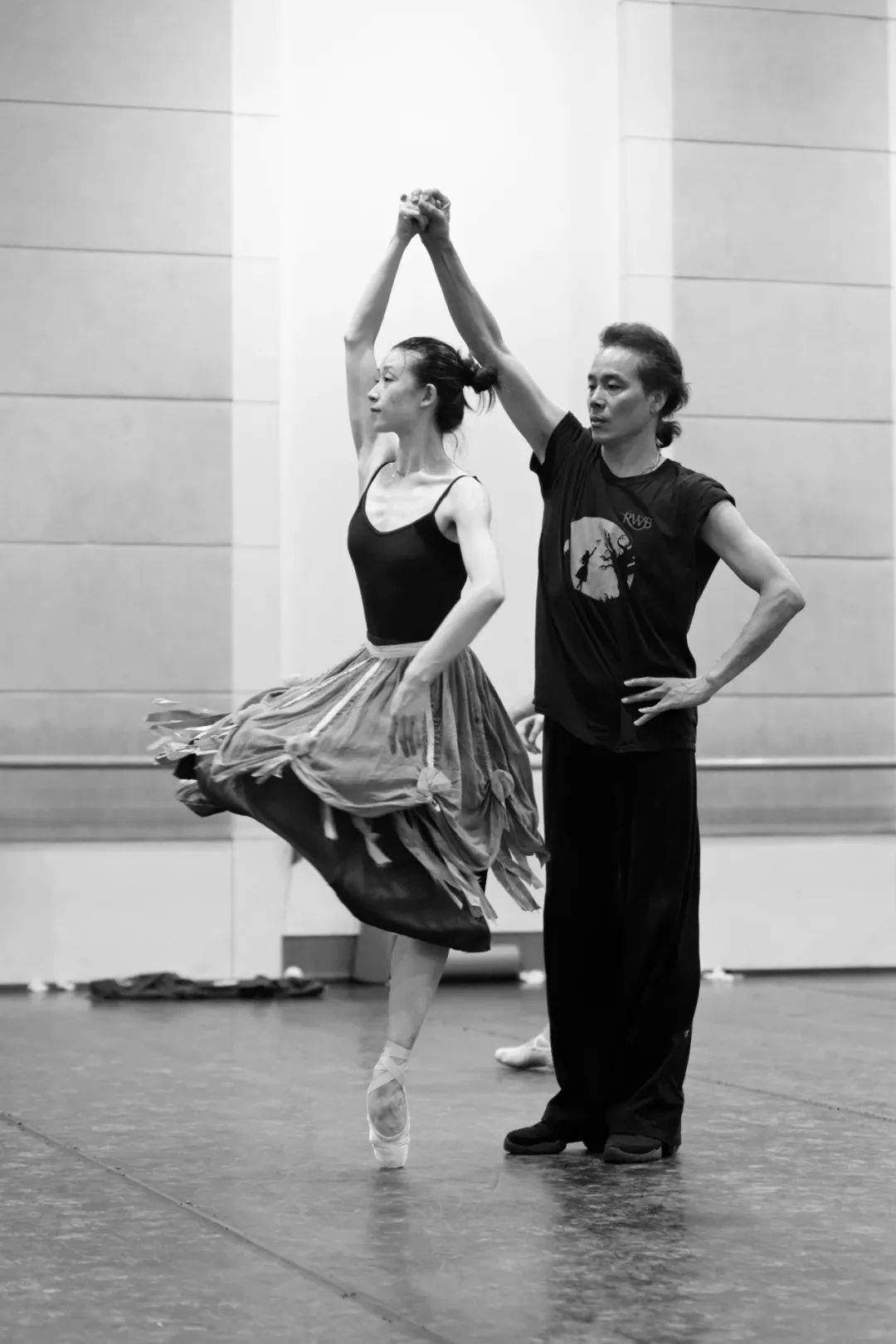 艺术为了和平丨国际和平艺术家：张卫强